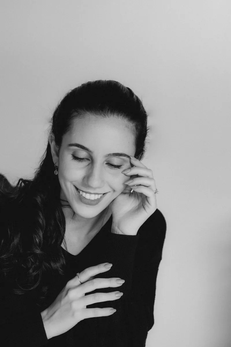 Retrato de Maria Castiglioni em preto e branco